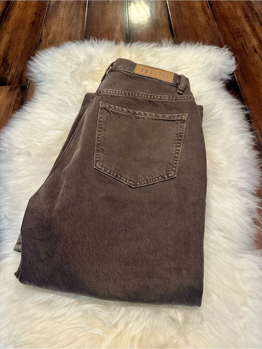 NWOT HIGH RISE BOOTCUT jeans